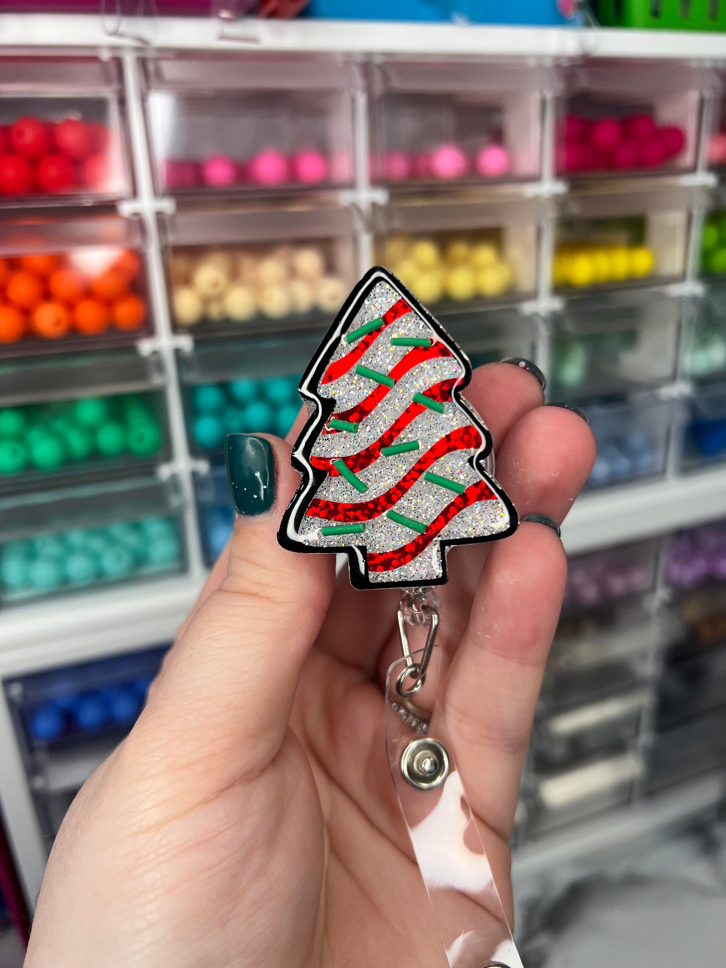 Christmas Tree Cake Badge Reel