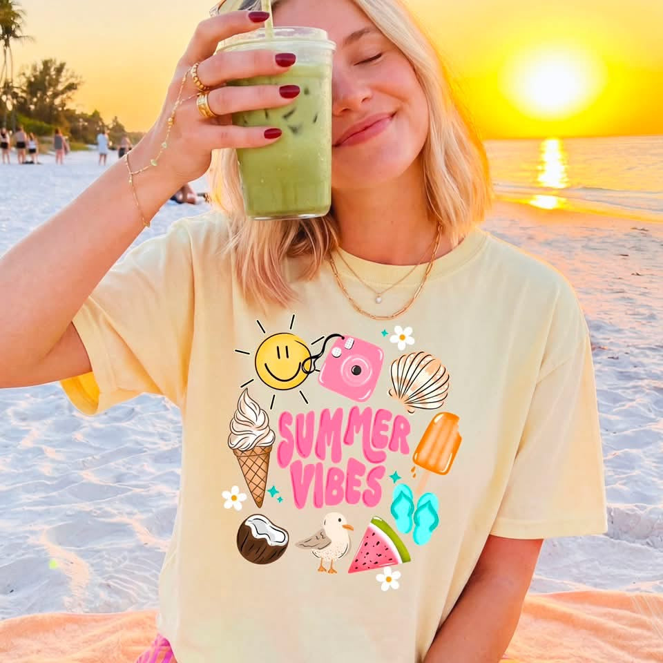 SUMMER VIBES TEE