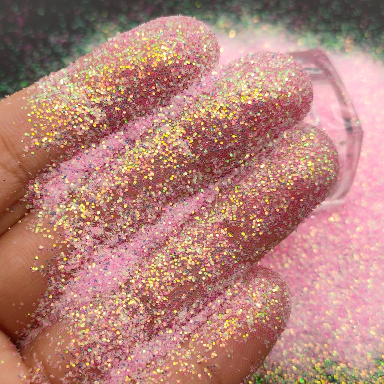 DAISY - Fine Iridescent Glitter