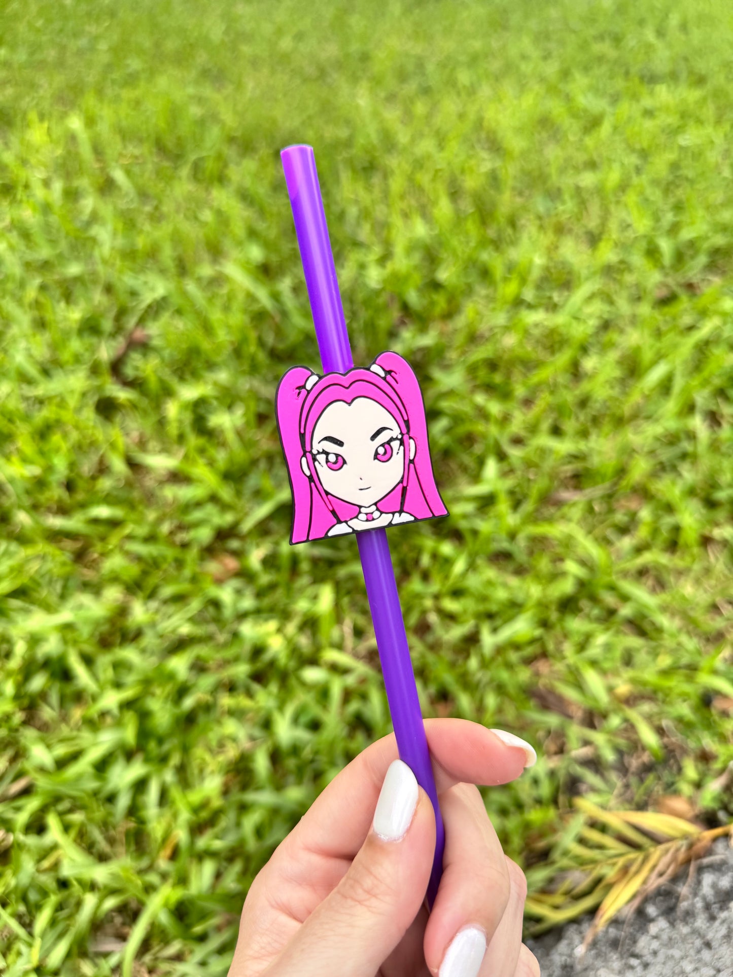 Mira Straw Topper