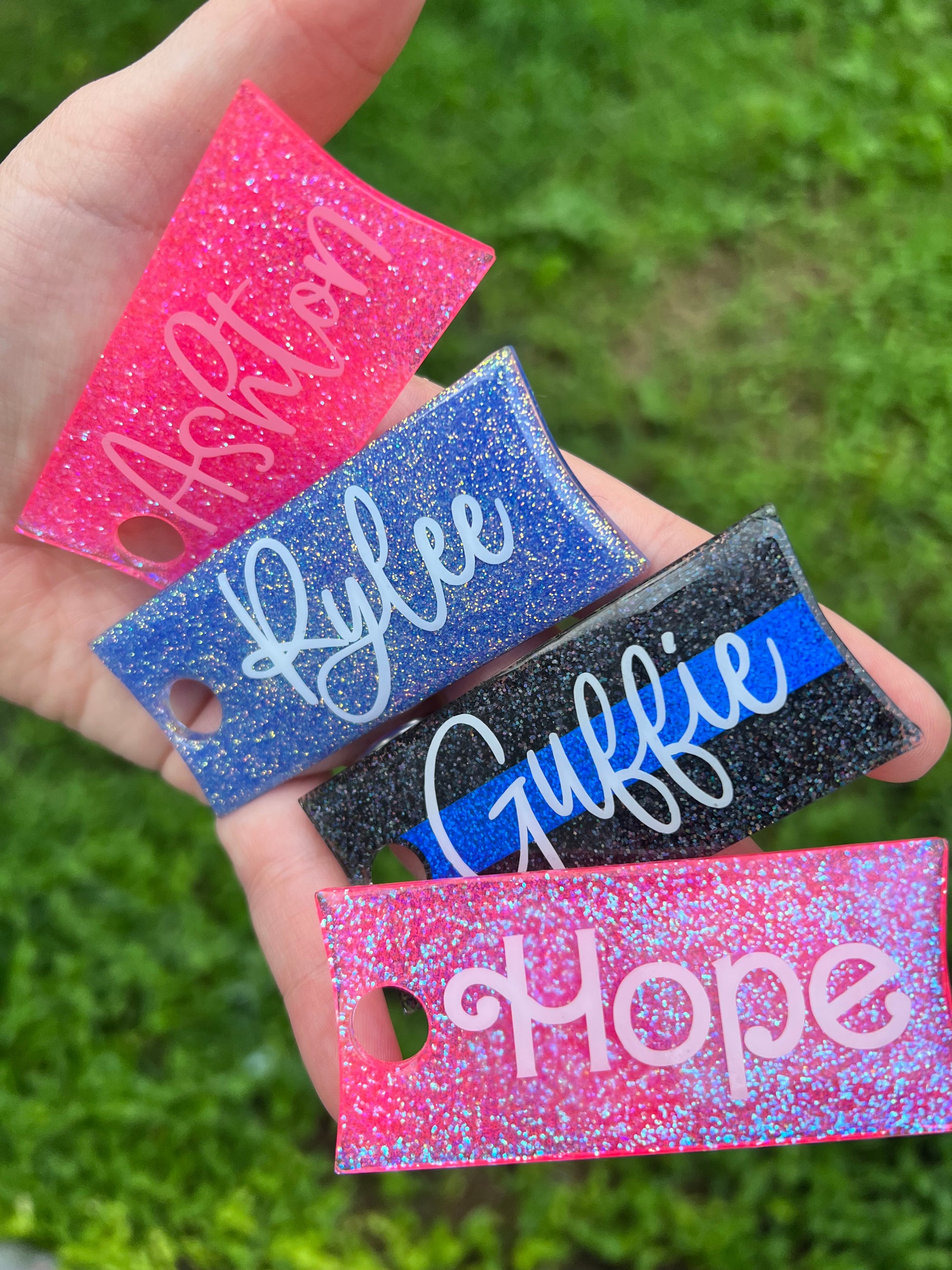 Stanley Tumbler Tags and Stanley Dupe Tags Tutorial! Glitter Tags for  Stanley Tumblers and Dupes! 